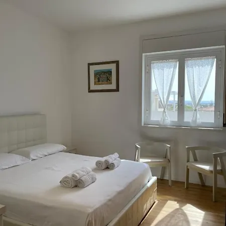 Apartament La Vista Sul Porto *