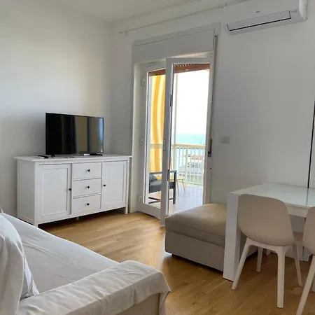 La Vista Sul Porto Apartment Marina di Ragusa